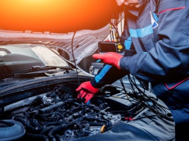 Best Car Diagnosis service in Hyderabad by caroman
